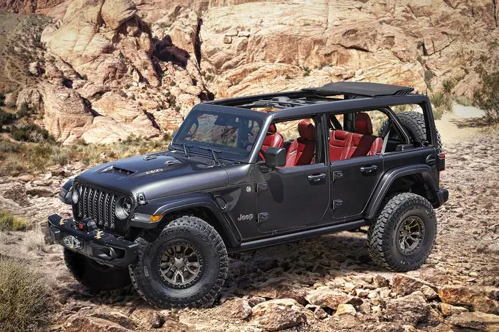 Front view Jeep Wrangler